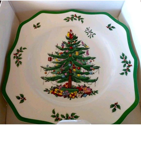 Set Of 2 Spode Christmas Tree Square Scalloped Dinner Plates 10.5 inch - Picture 1 of 2